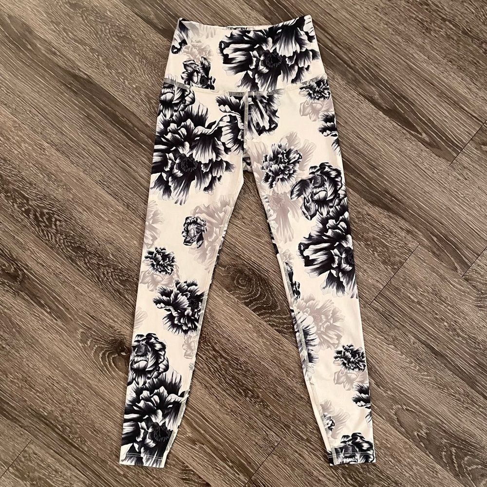 Beyond Yoga High Waisted Midi Legging